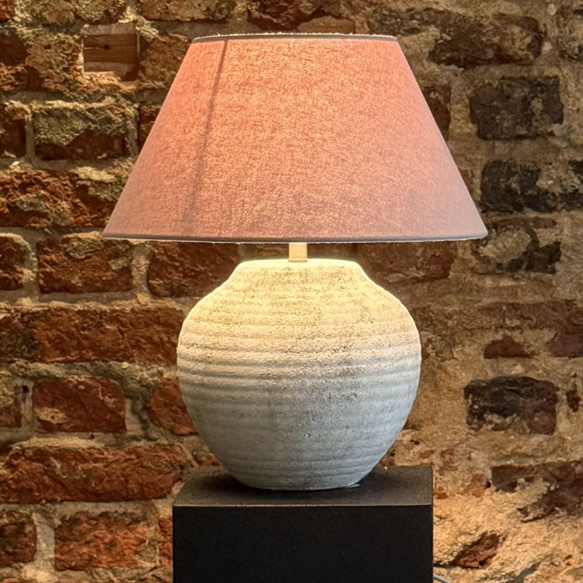 ESKİTME SERAMİK ABAJUR