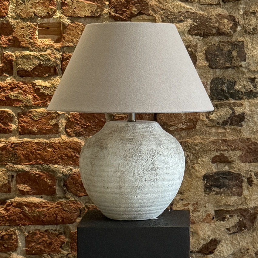 ESKİTME SERAMİK ABAJUR