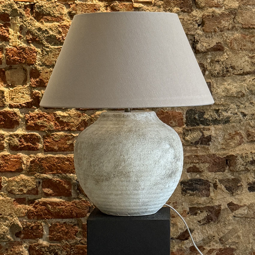 ESKİTME SERAMİK ABAJUR