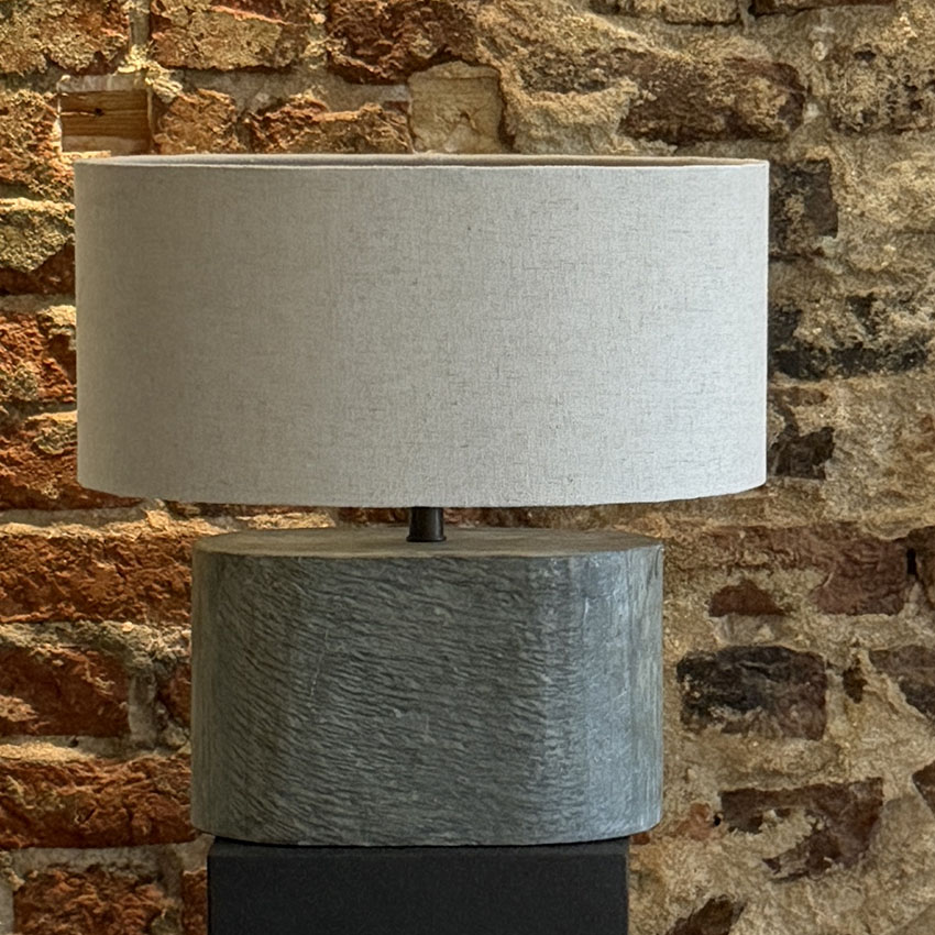 KAYRAK TAŞINDAN ABAJUR