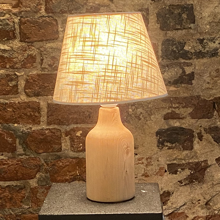 Ahşap Abajur Modern Şık Yatak Odası Salon Masa Lambası