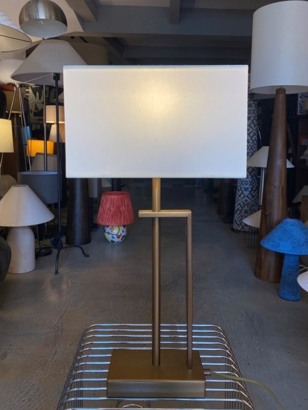 AVONNI ML-9109-1E Eskitme Kaplama Masa Lambası ABAJUR