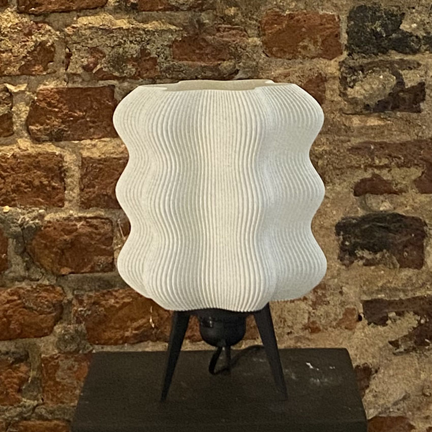 Mcy Dekor Modern Kıvrımlı Ayaklı Abajur - 3D