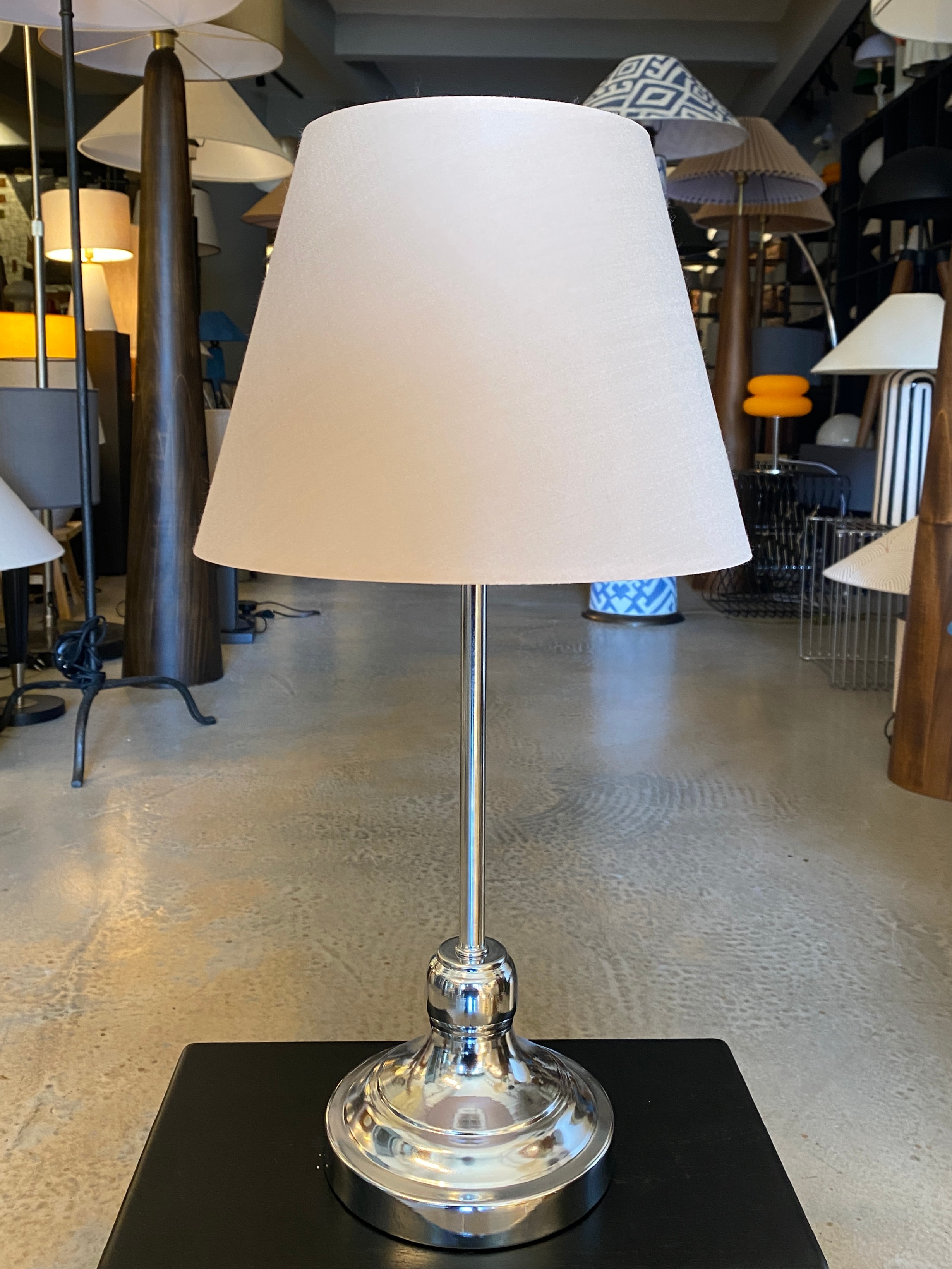 Art&Gift Royal Gold Metal Ayaklı Abajur Pudra Kumaş Başlık Yatak Odası Abajur Salon Masa Lambası