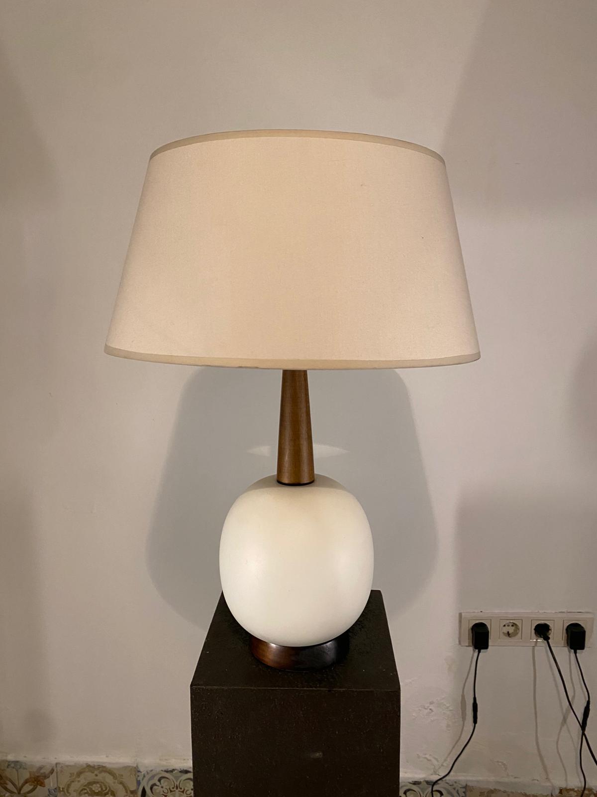 Porselen Gövdeli Abajur