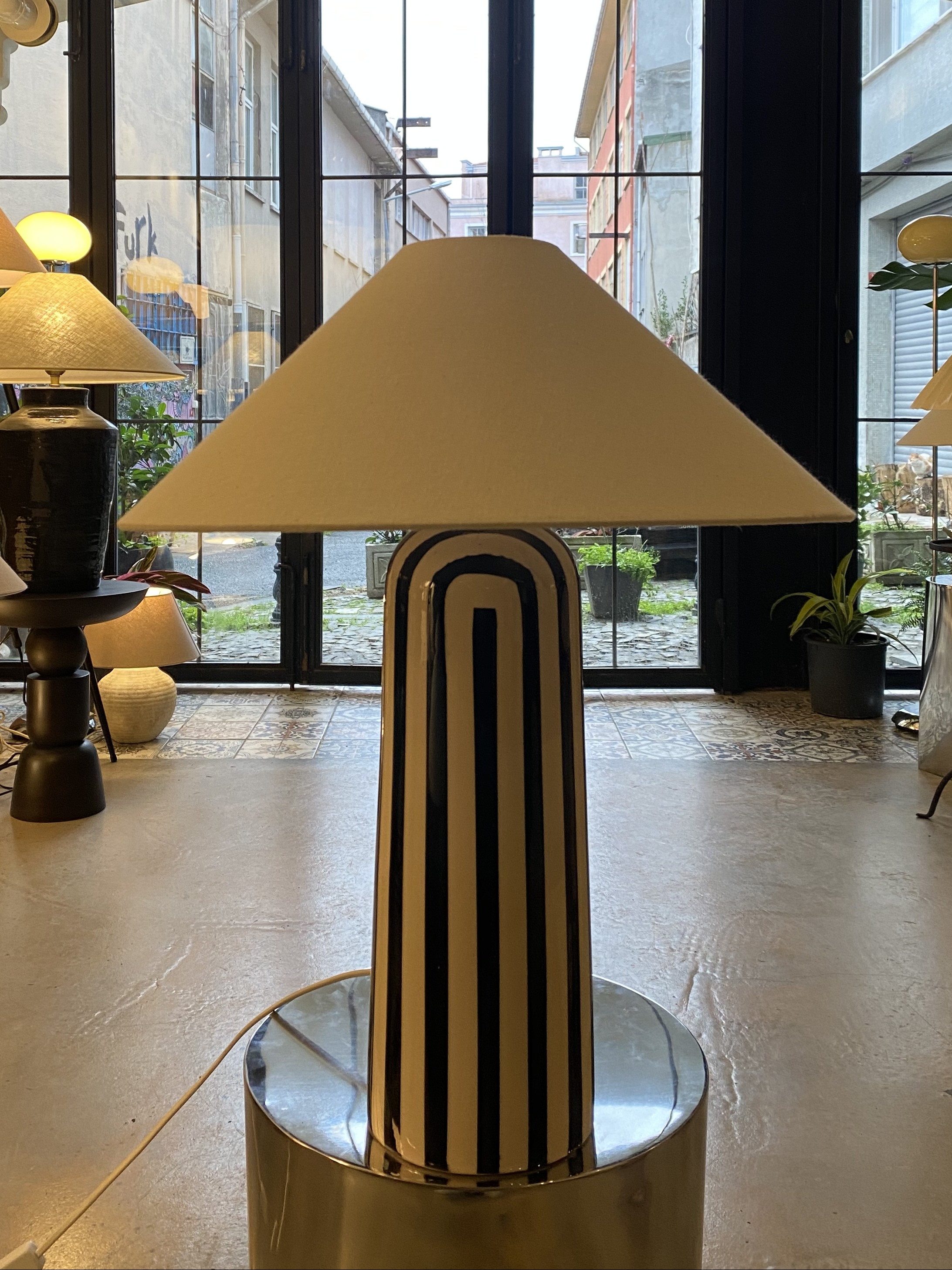 ÇİZGİLİ SERAMİK ABAJUR