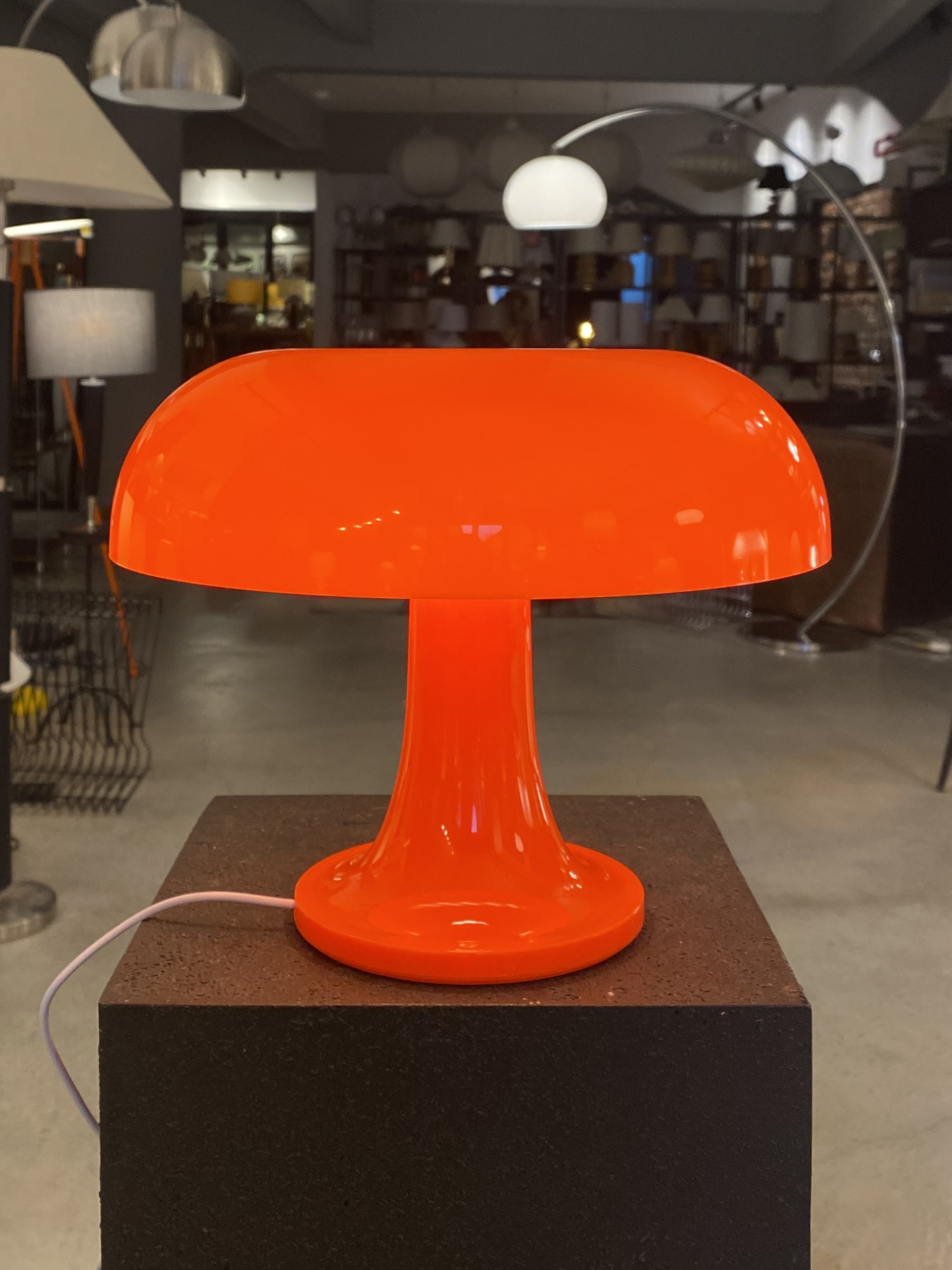 PLEKSİ TURUNCU ABAJUR