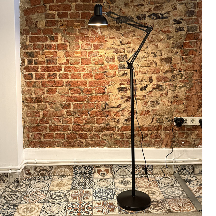 Ottava Siyah Lambader