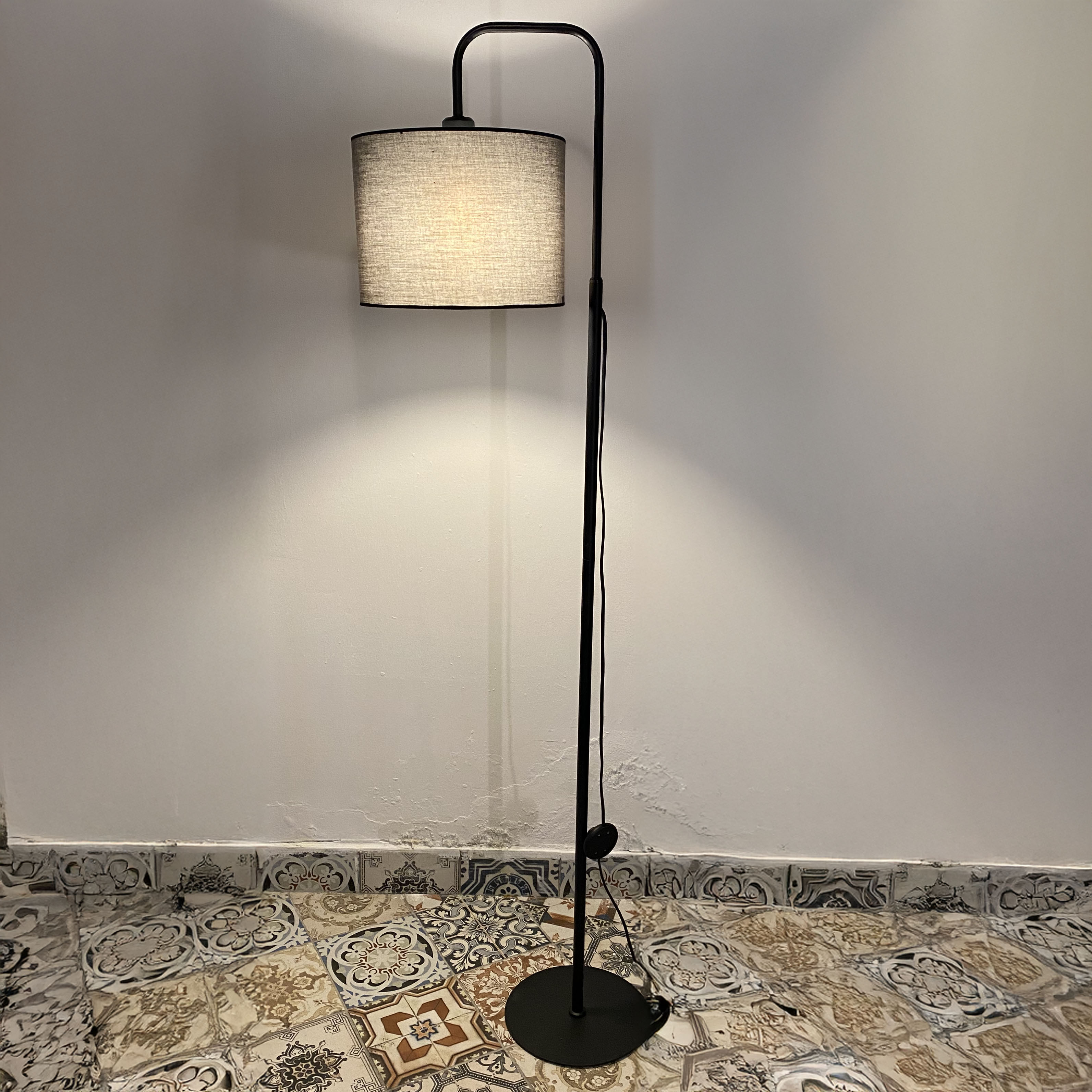 Bohhem Suitable Metal Gövdeli Antrasit Kumaş Başlık GRİ