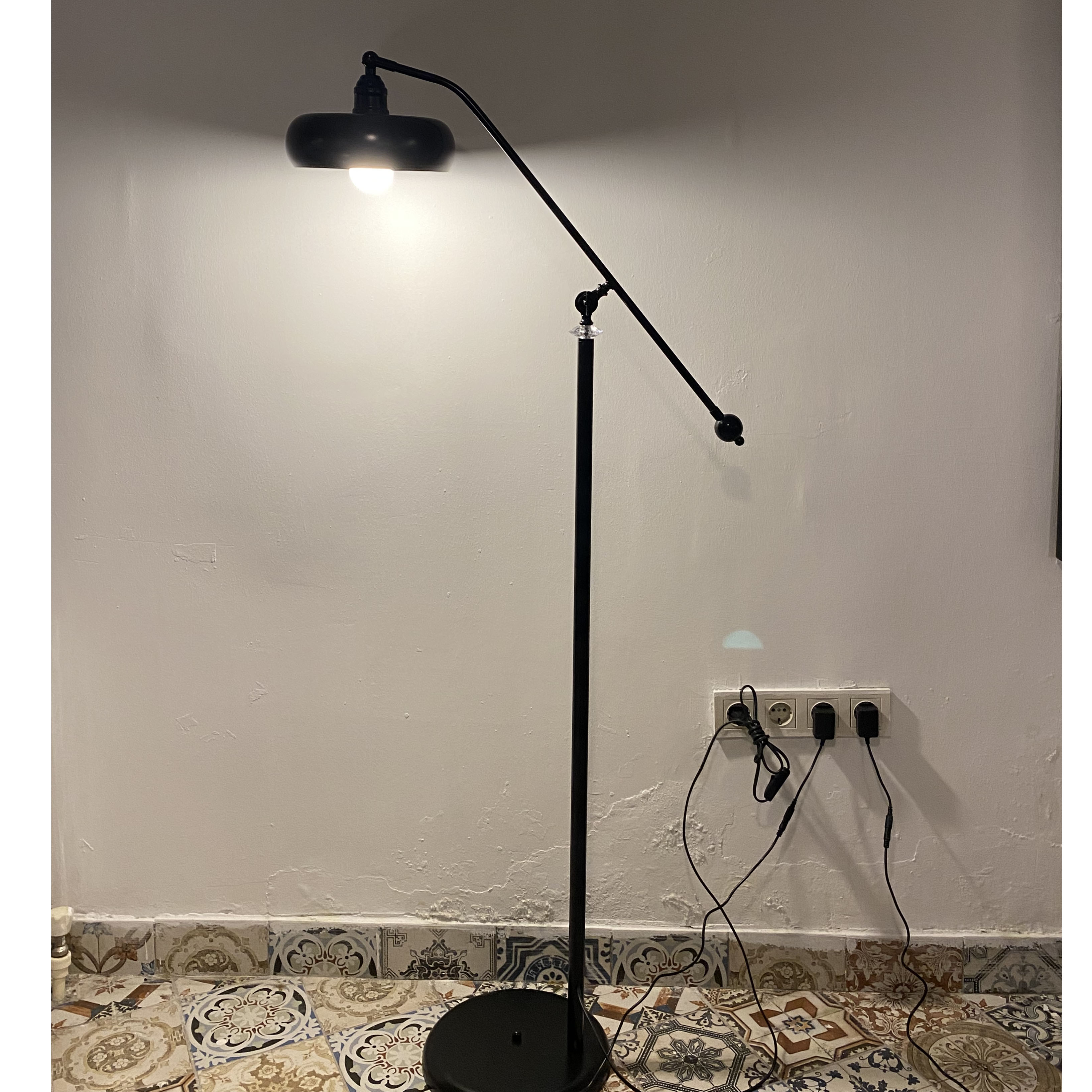 Piper Smith Başlıklı Lambader Siyah