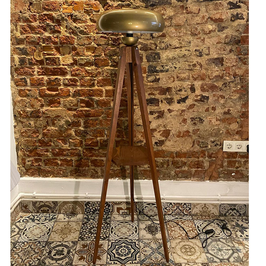 Kendall Sehpalı Lambader Ceviz