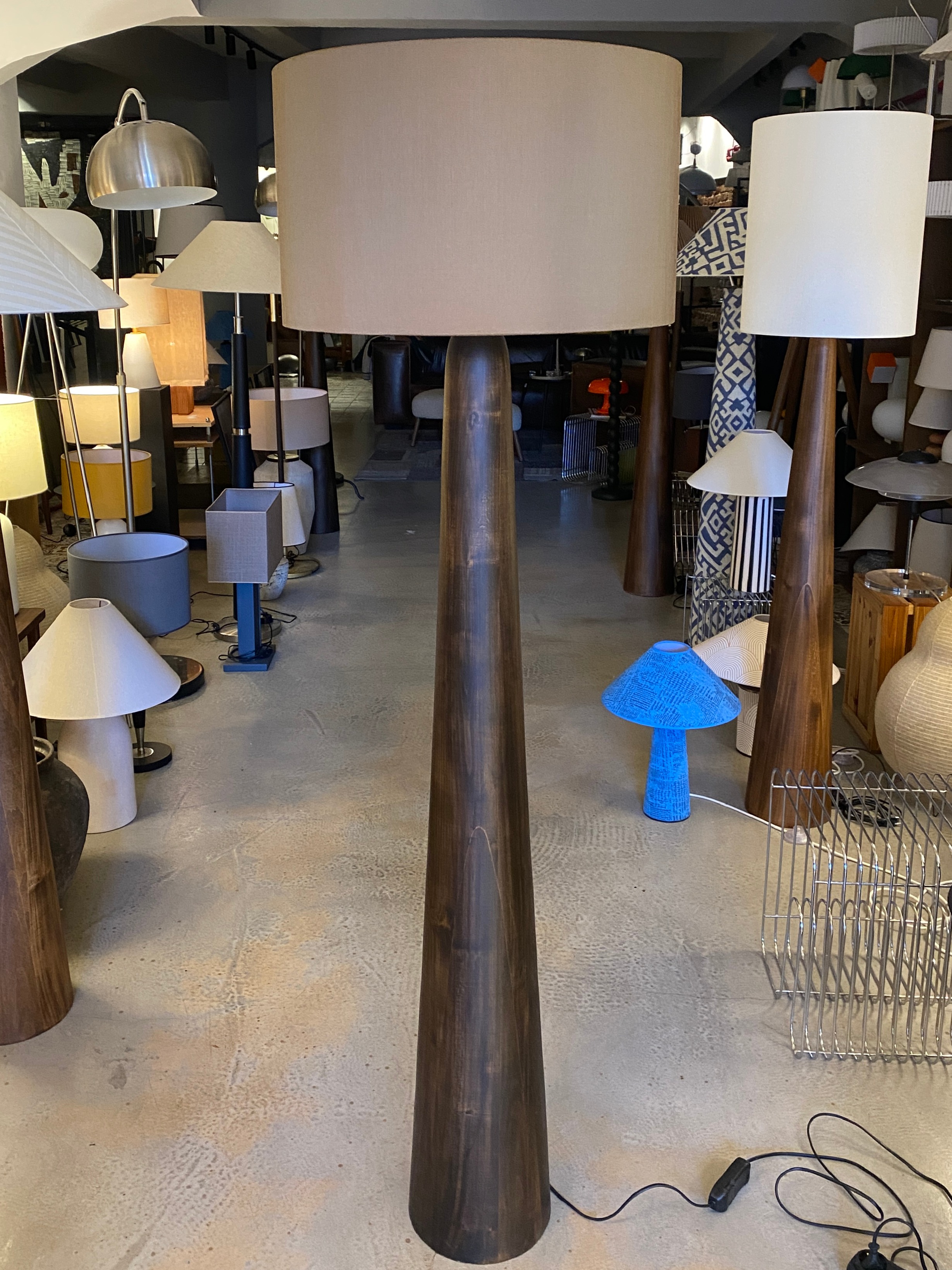 AHŞAP AYAK LAMBADER