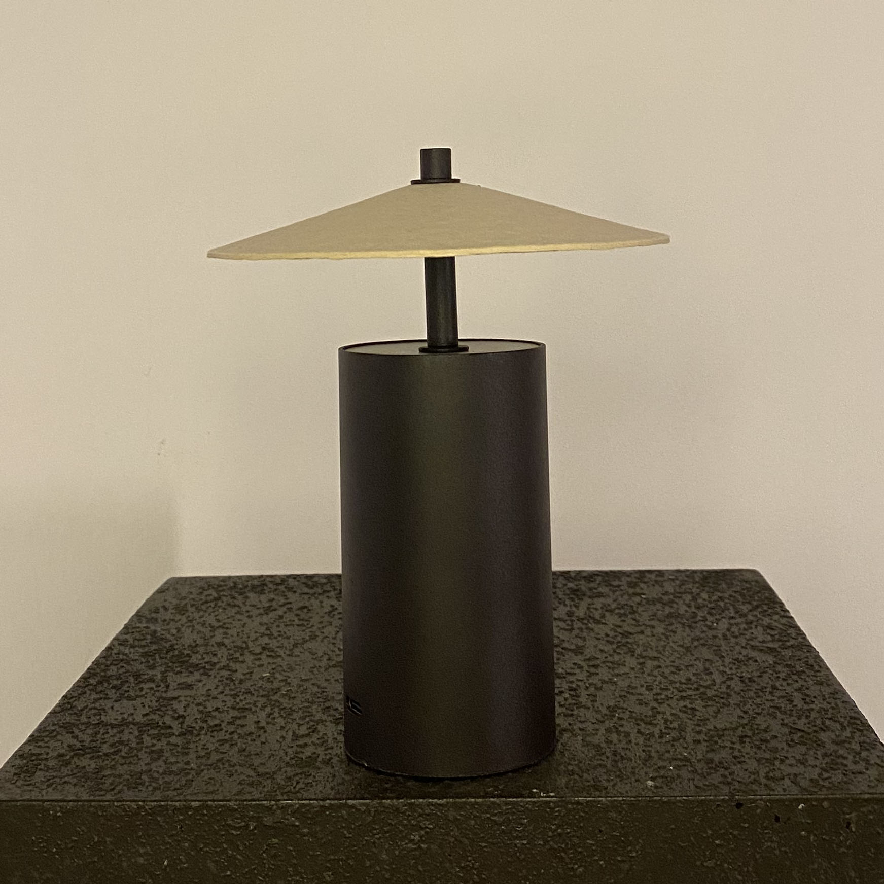 KAĞIT ABAJURLU LED ABAJUR