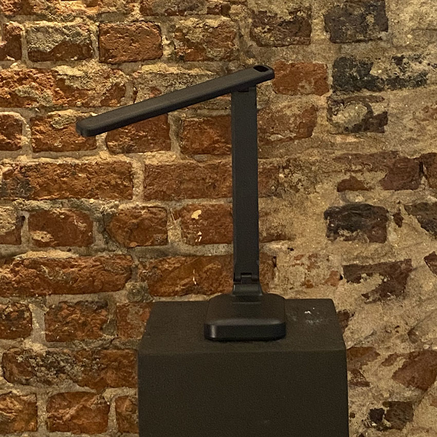 Şarjlı Masa Lambası 3 Renk Dokunmatik