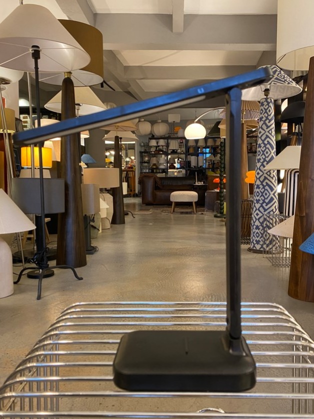 Şarjlı Masa Lambası 3 Renk Dokunmatik