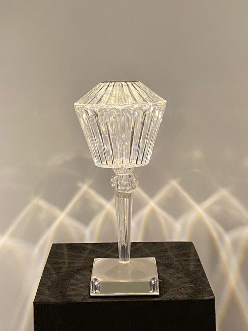 KRİSTAL MASA LAMBASI